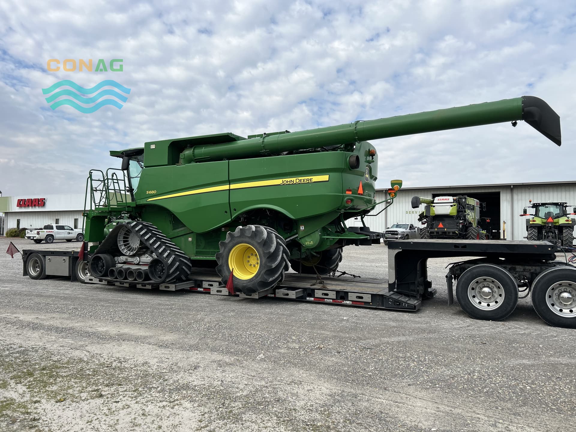 Combine Harvester John Deere S680